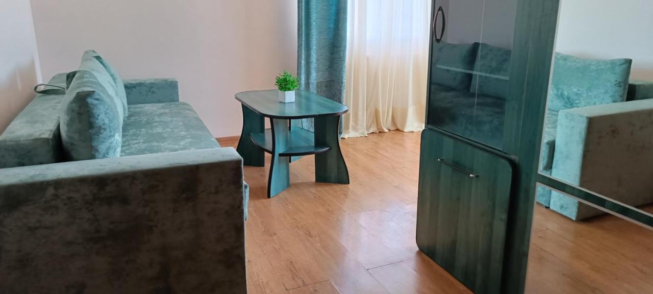 Vip Apartments In The Centre Mukaczewo Zewnętrze zdjęcie